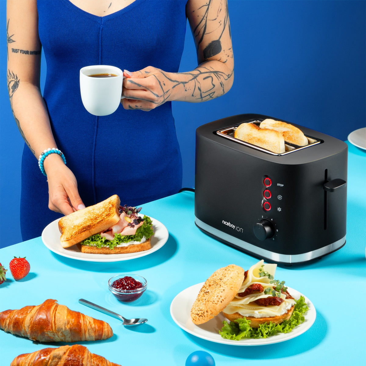 Cruncher C3 Onyx Negru